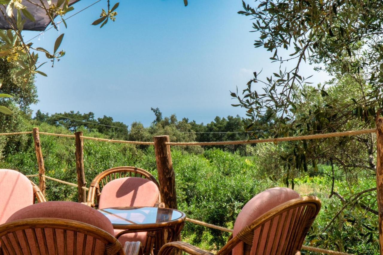 Luxury Dome Tents Ikaria Ap'Esso2 Raches (Ikaria) Exterior foto